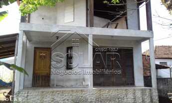 Imagem: Casa com 2 Dormitorio(s) localizado(a) no