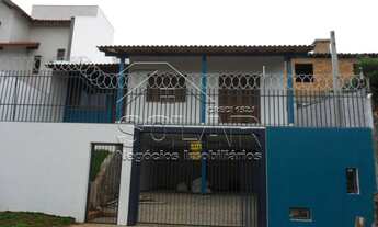 Imagem: Casa com 3 Dormitorio(s) localizado(a) no