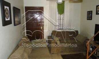 Imagem: Casa com 2 Dormitorio(s) localizado(a) no