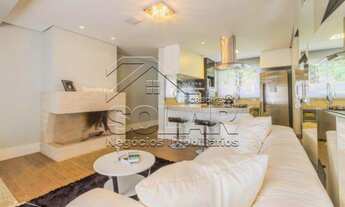 Imagem 3: Casa em condomínio fechado, semi-mobiliada, sendo ela de 2 dormitórios com 2 suítes, Bairr