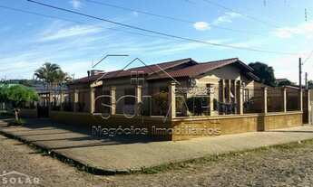 Imagem: Casa com 2 Dormitorio(s) localizado(a) no