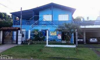 Imagem: CASA COM 3 DORMITÓRIOS E 4 VAGAS DE GARAGEM