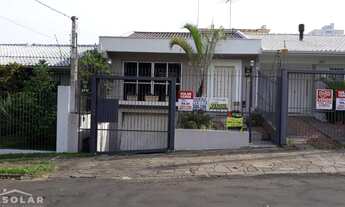 Imagem: CASA COM 4 DORMITÓRIOS SENDO UM UMA SUITE