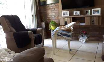 Imagem 5: LINDA CASA DE ALVENARIA COM 2 DORMITÓRIOS, SENDO UM UMA SUÍTE LOCALIZADA NO BAIRRO SCHARLA