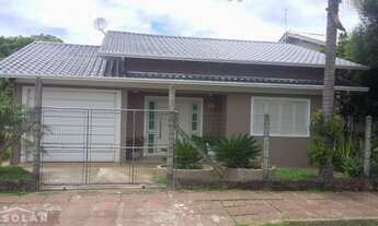 Imagem: Casa com 3 Dormitorio(s) localizado(a) no