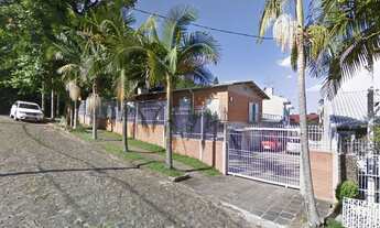 Imagem: Casa com 3 Dormitorio(s) localizado(a) no