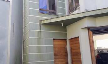 Imagem: BELÍSSIMA CASA COM 3 PISOS COM SUÍTE COM