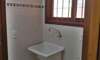 Imagem 7: Lindíssima casa sobrado nova com 3 dormitórios sendo um uma suíte no Bairro Padre Réus