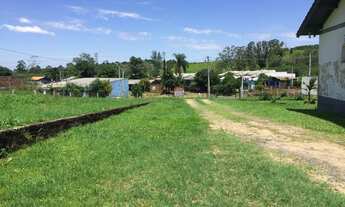 Imagem: Área de terras de frente para Av. Henrique