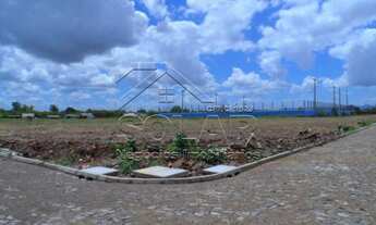 Imagem: Terreno com 2 Dormitorio(s) localizado(a)