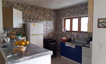 Imagem 6: Casa de alvenaria com 2 dormitórios, sendo um uma suíte, com varanda e linda vista panorâm