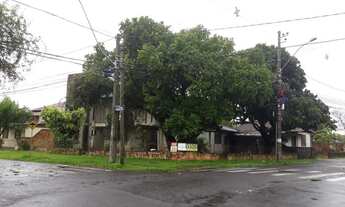 Imagem: Casa tipo sobrado em ótima localização