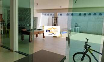 Imagem: Imóvel em Alfenas Casa com Closet, Churrasqueira