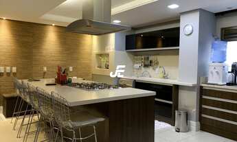 Imagem: Cobertura a venda com 4 SUÍTES na PRAÇA