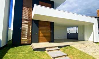 Imagem: Casa de Alto Padrão com terreno amplo em