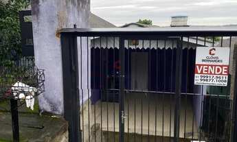 Imagem 2: Casa bem conservada de madeira no Amaral!!!