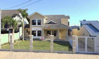 Imagem: Casa de alto padrão em Tramandaí!