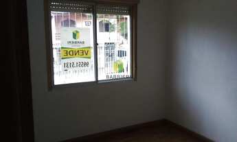 Imagem 7: Apartamento térreo com 2 dormitórios de frente na rua Tarumã, bairro Sarandi