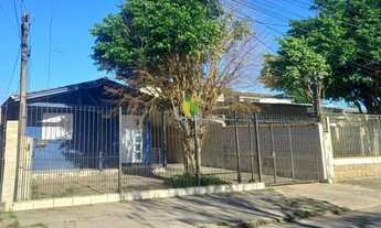 Imagem 7: Casa com 3 Quartos e 2 banheiros à Venda, 120 m² por R$ 295.000,00