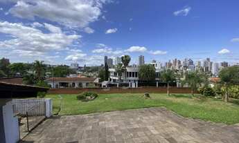 Imagem: Casa com 4 Dormitorio(s) localizado(a) no