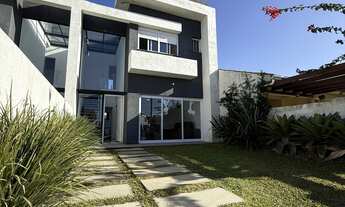 Imagem 2: Imóvel mobiliado à venda em Imbé, no bairro Centro, com piscina!