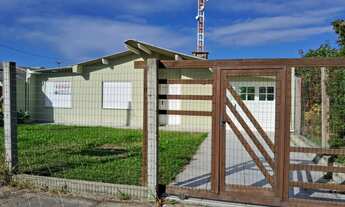 Imagem 3: Casa Mobiliada em Atlantida Sul- 120m² -Rua Residencial-Aceita 50% de entrada e parcela di