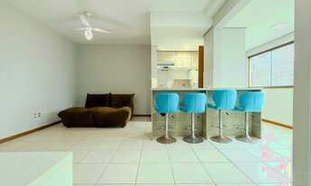 Imagem 5: Apartamento em localização privilegiada com Churrasqueira e Piscina aquecida no Ed Bellagi