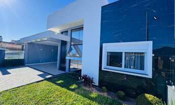 Imagem: Casa com Piscina, 3 suites, Hidromassagem