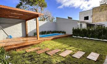 Imagem 3: Linda casa à venda em Imbé, zona nobre, com piscina deck com churrasqueira e pergolado!