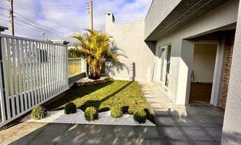 Imagem 2: Linda casa à venda em Imbé, zona nobre, com piscina deck com churrasqueira e pergolado!