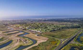Imagem: Terreno fundo Lago Condomínio à venda