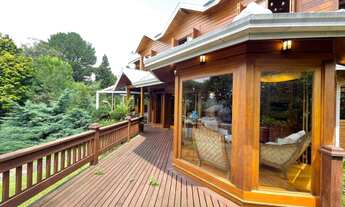 Imagem 3: Casa Totalmente Mobiliada em Condomínio em Gramado - Residencial Vale do Bosque