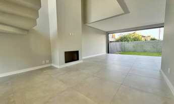 Imagem 4: Casa com Vista para o Lago no Condomínio Sunset, Xangri-lá - 200m²