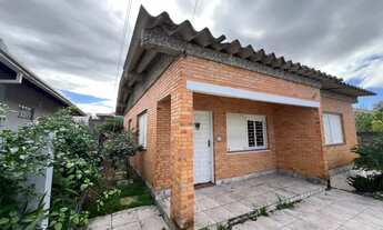 Imagem 2: Casa à venda bairro Centro em Tramandaí: Cozinha, Lareira, Churrasqueira e Pátio