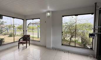 Imagem 3: Casa à venda em Imbé no bairro Centro, de laje com 3 suítes e piscina!