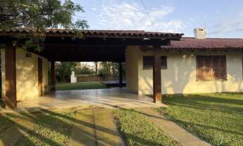 Imagem: À venda casa ampla e arejada no bairro