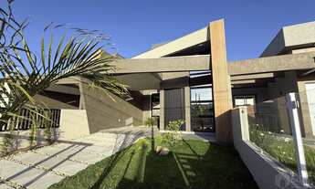 Imagem 3: Belíssima casa nova á venda em Imbé, no bairro Centro, com design diferenciado, acabamento