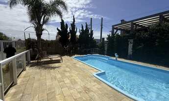 Imagem 5: Lindo Imóvel à venda no litoral, semi mobiliada com espaço gourmet, piscina, placa solar g