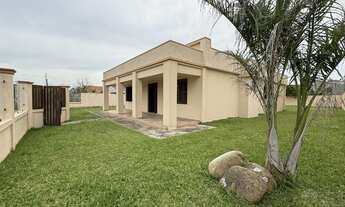 Imagem 2: Casa com 3 Dormitorio(s) localizado(a) no bairro CENTRO em IMBÉ / Rio Grande do Sul Ref.