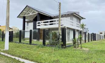 Imagem 3: Linda casa no litoral - Espaço, Conforto e Sofisticação - Próximo ao mar - Centro de Imbé!