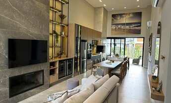 Imagem 1: Casa Térrea no Condomínio Sunset à Venda em Xangri-lá: Finamente mobiliada com piscina aqu