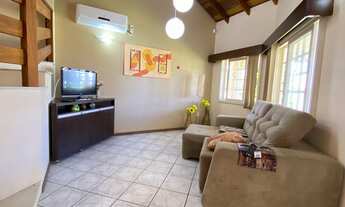 Imagem 7: Casa à venda, mobiliada com piscina aquecida, pertinho do mar - no Bairro Centro de Imbé!