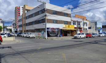 Imagem: Predio com Lojas e Salas 1°, 2° e 3°