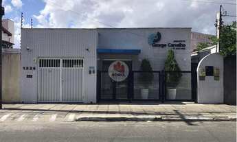 Imagem: Casa comercial para venda a poucos minutos