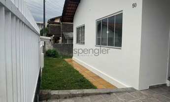 Imagem: Casa para locação no Bairro Coloninha