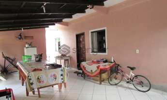 Imagem 2: Casa no bairro Bateias, em Gaspar