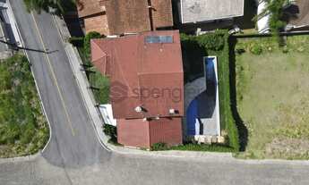 Imagem 3: Casa ampla, no centro de Gaspar!