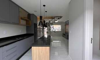 Imagem 2: Sobrado novo com móveis sob medida!