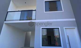 Imagem: Sobrados novos, no bairro Figueira, em Gaspar