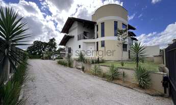 Imagem: Casa para venda no bairro Coloninha, em